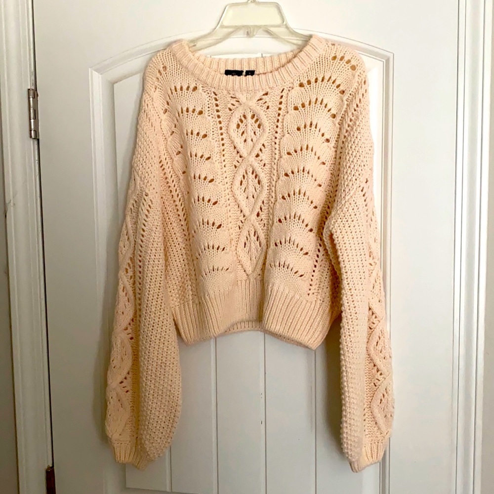 Cream Sweater,Versona